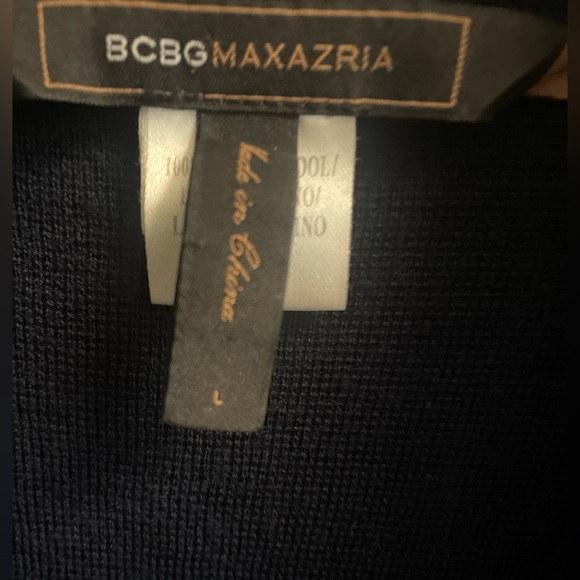 Women’s Navy, 100% Merino Wool Wrap Cardigan BCBG MAXAZRIA sweater, size Large - Picture 2 of 6